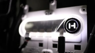 HYTE Powered USB Hub