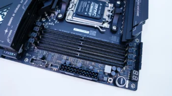 ASUS ROG STRIX X870E-E Gaming WIFI Motherboard