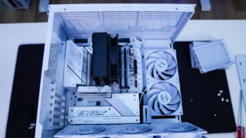 Lian Li O11 Dynamic Mini V2 Flow Case