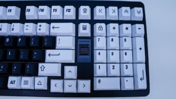 MCHOSE x Unbox Therapy UT98 Mechanical Keyboard