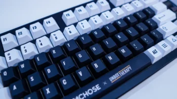 MCHOSE x Unbox Therapy UT98 Mechanical Keyboard