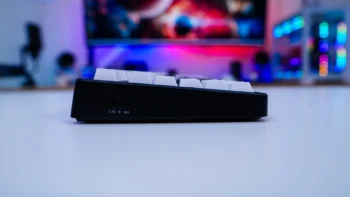 MCHOSE x Unbox Therapy UT98 Mechanical Keyboard