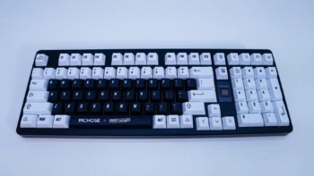 MCHOSE x Unbox Therapy UT98 Mechanical Keyboard