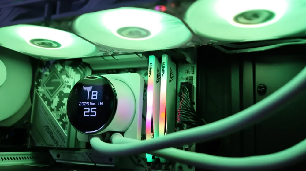 MSI MPG CORELIQUID P13