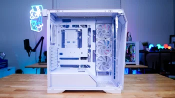 InWin Prism Case