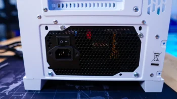 InWin Prism Case