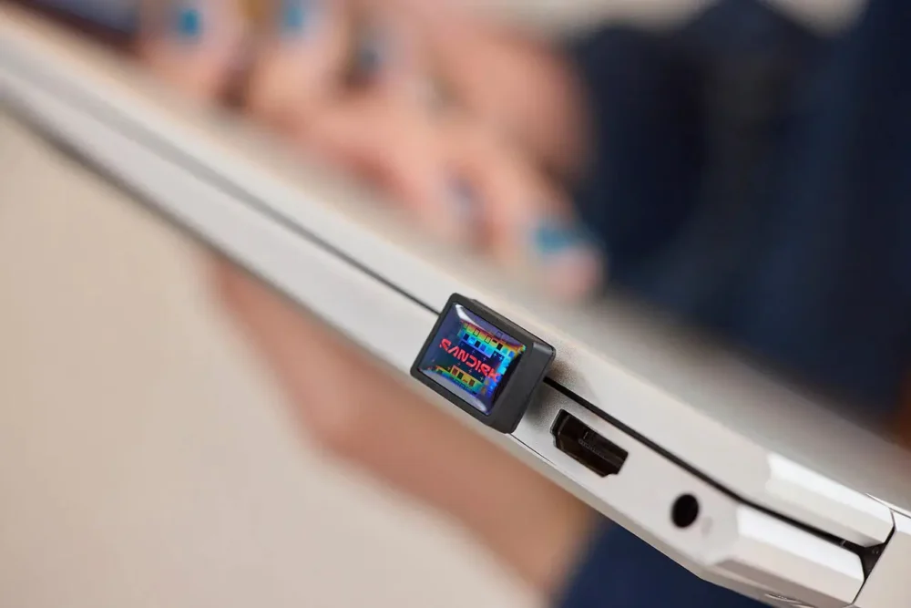 sandisk extreme fit 1
