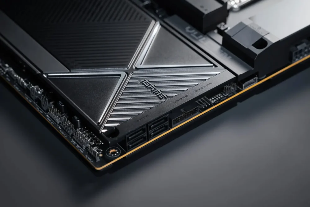 colorful igame x870e vulcan oc 3