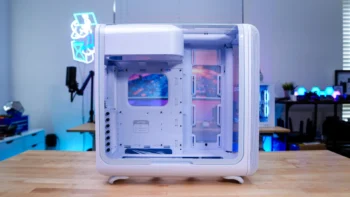 HYTE X50 PC Case