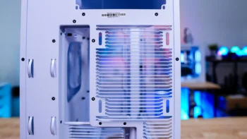 HYTE X50 PC Case