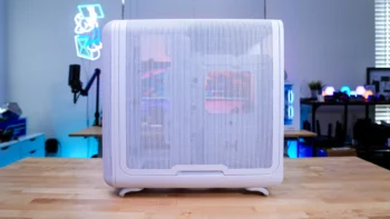 HYTE X50 PC Case