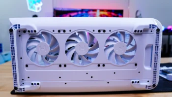 HYTE X50 PC Case