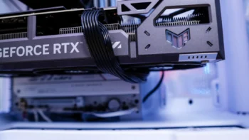HYTE X50 PC Case