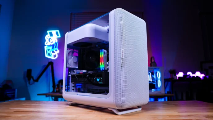 HYTE X50 PC Case