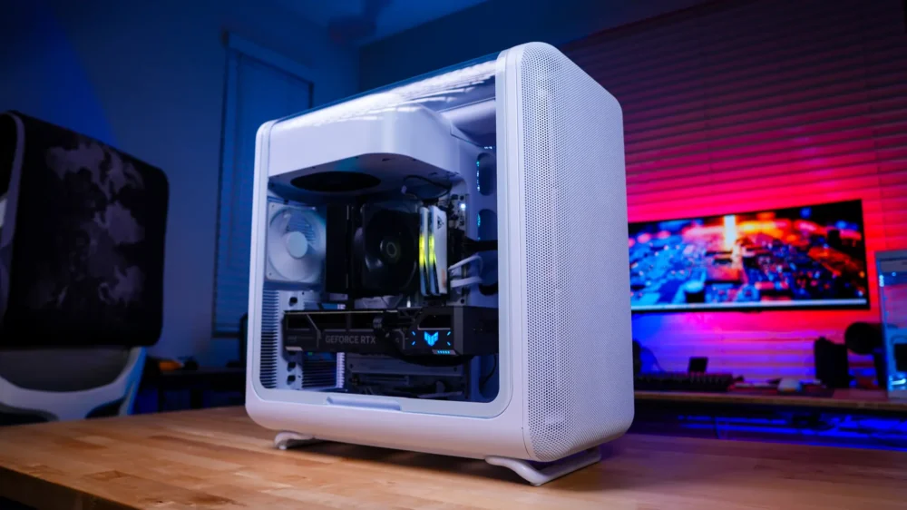 HYTE X50 PC Case