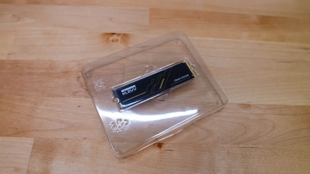 KLEVV CRAS C925G Gen4 Solid State Drive