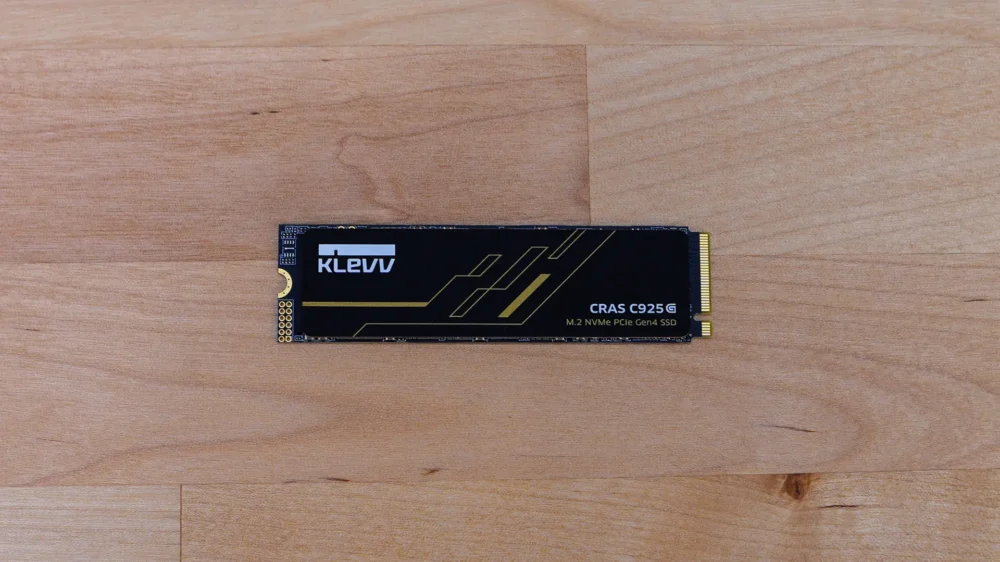 KLEVV CRAS C925G Gen4 Solid State Drive