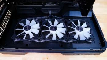 MSI MAG Pano 120R PZ PC Case