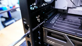 MSI MAG Pano 120R PZ PC Case