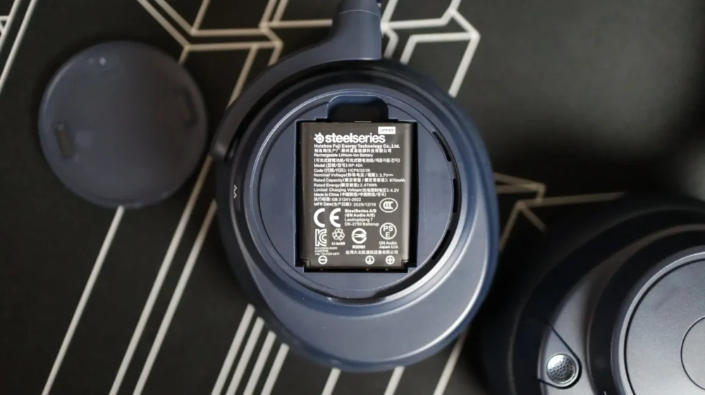 Arctis Nova Pro Omni 22 Large