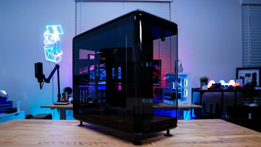 Cooler Master MasterFrame 360 Panorama Case
