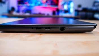 MSI Stealth 16 AI+ B3WF Laptop