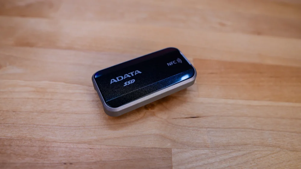 ADATA URBAN TAPSAFE Portable Solid State Drive