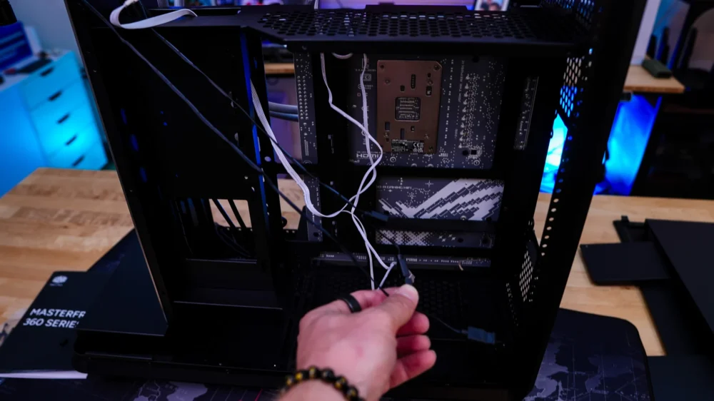 Cooler Master MasterFrame 360 Panorama Case