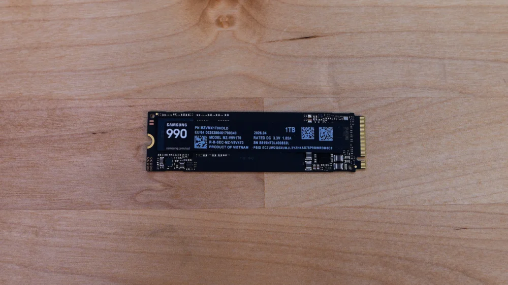 Samsung 990 Solid State Drive