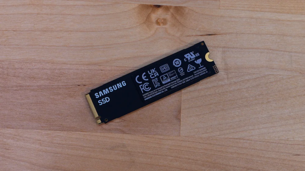 Samsung 990 Solid State Drive