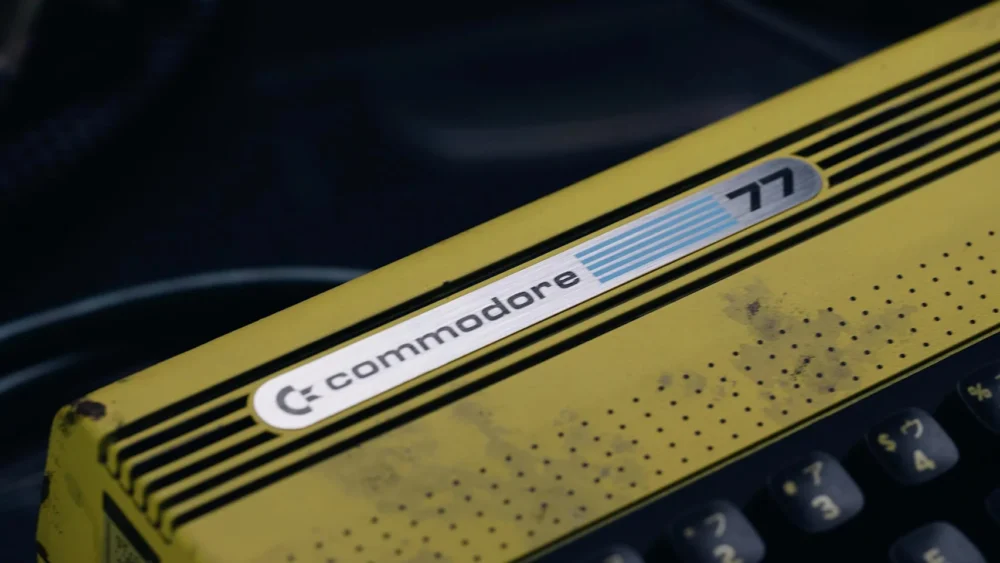 commodore 77 6