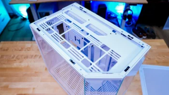HYTE Y50 RGB Case
