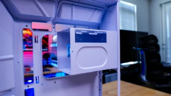 HYTE Y50 RGB Case