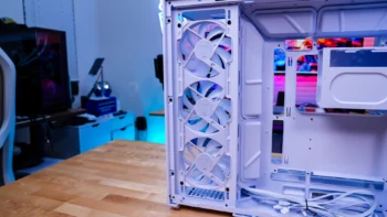 HYTE Y50 RGB Case