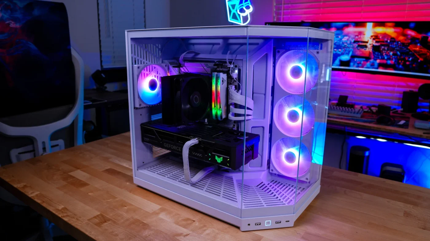 HYTE Y50 RGB Case