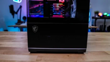 MSI MAG PANO 110R PZ Case