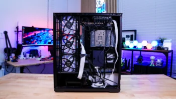 MSI MAG PANO 110R PZ Case