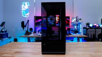 MSI MAG PANO 110R PZ Case