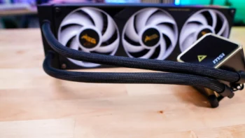 MSI MEG CoreLiquid E15 360 Liquid CPU Cooler