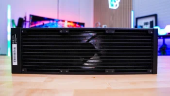 MSI MEG CoreLiquid E15 360 Liquid CPU Cooler