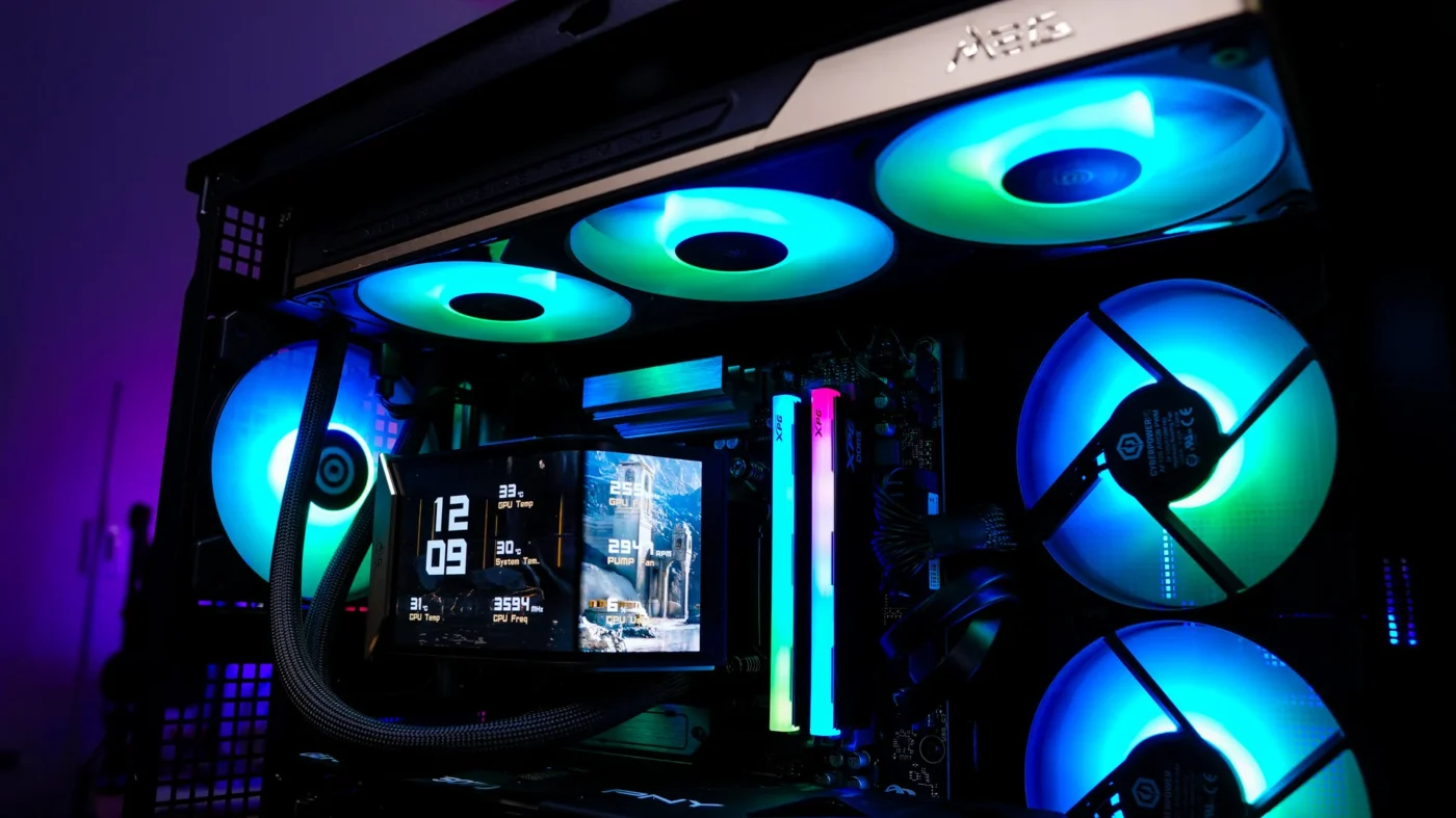 MSI MEG CoreLiquid E15 360 Liquid CPU Cooler