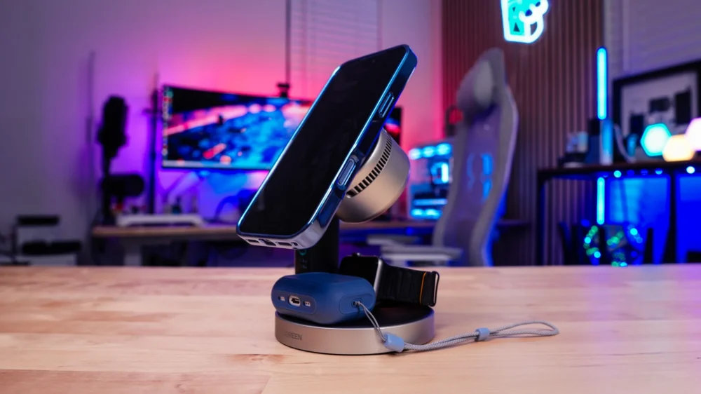 UGREEN MagFlow Pro 3-in-1 Magnetic Wireless Charger